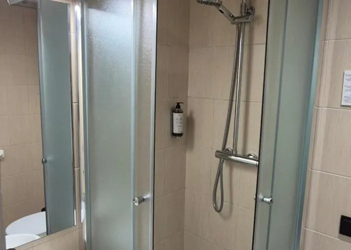 Private Double In Building